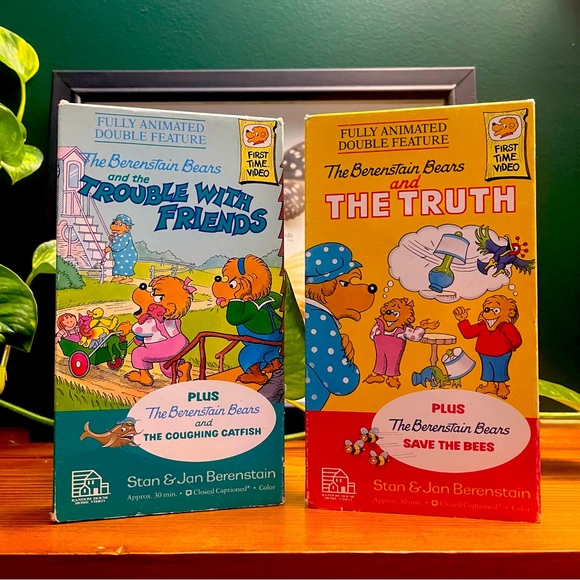 Vintage The Berenstain Bears VHS Bundle - Children’s Kids Videos VHS Movies - Picture 1 of 5